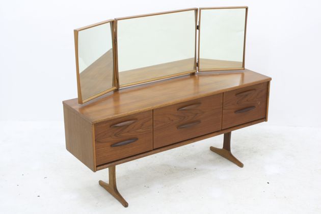 イギリス アンティーク 家具 ドレッシングテーブル ドレッサー 鏡台