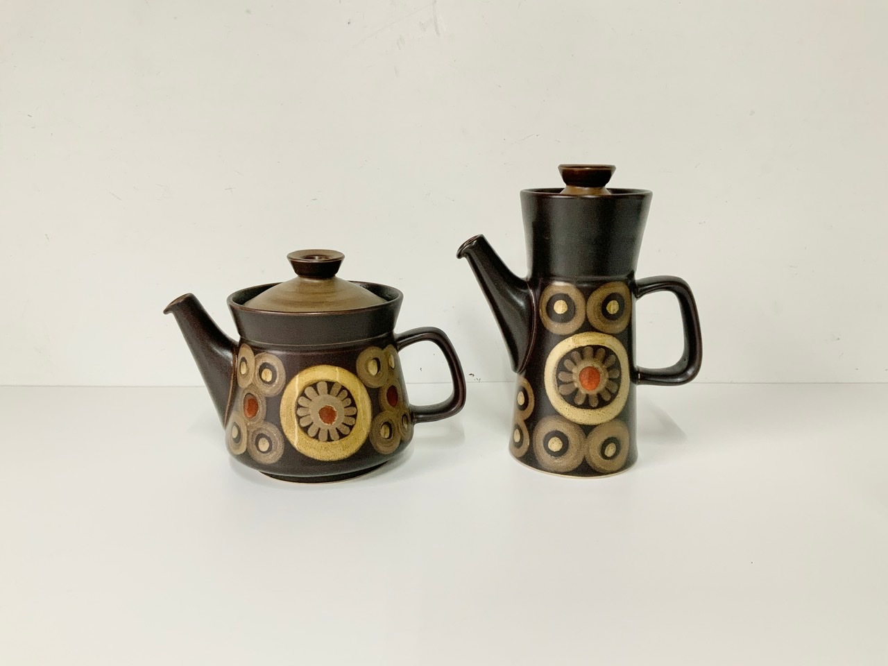 デンビーアラベスクシリーズ☆イギリスヴィンテージポット デンビーアラベスクシリーズ☆イギリスヴィンテージポット DENBY