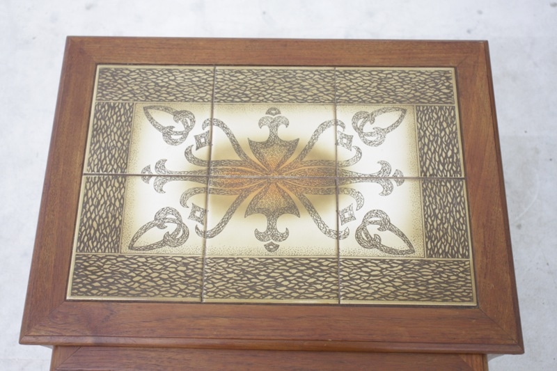 タイルトップネストテーブル | 湯の花ファクトリー,北欧家具 | ANTIKA