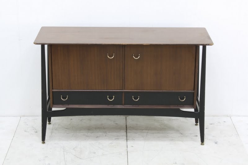 G-PLAN ヴィンテージサイドボード トラー＆ブラック（Tola＆Black）