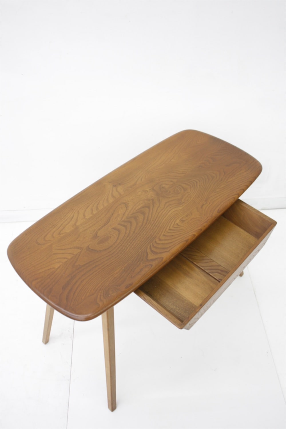 R-037997 イギリスビンテージ ERCOL(アーコール) 美しく丈夫な作りが