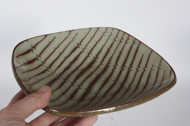 齊藤十郎 スリップウェア 正方鉢 白釉 | 大阪店民藝陶器在庫,作家もの