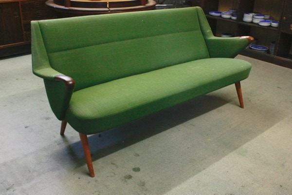 レンタル】 北欧ヴィンテージ・レトロ 3シーターソファ | 湯の花