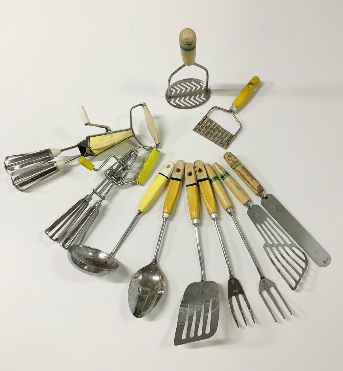 ユーテンシル／調理器具5本セット（イエロー） | VINTAGE MUSEUM,英国