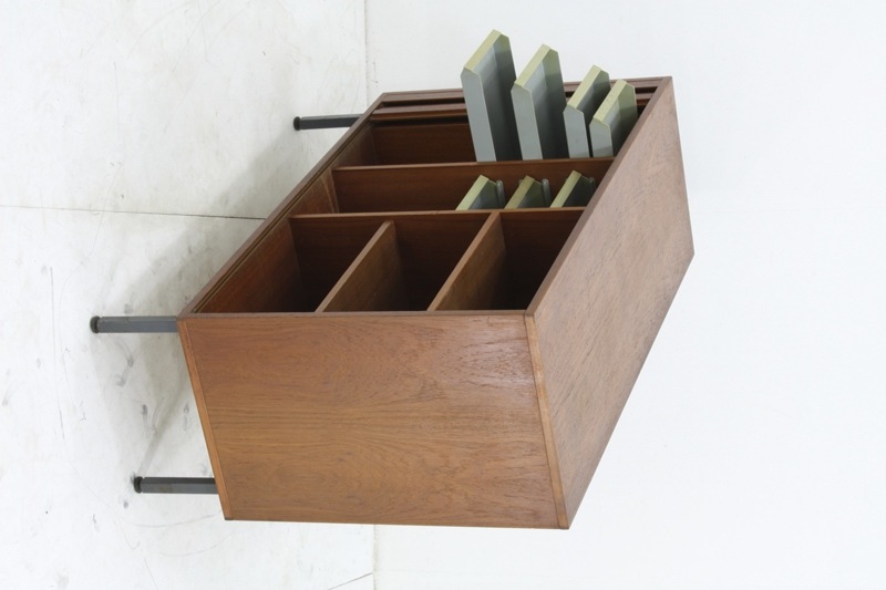 レンタル： 北欧ヴィンテージ 蛇腹書類キャビネット 12121509 | 北欧