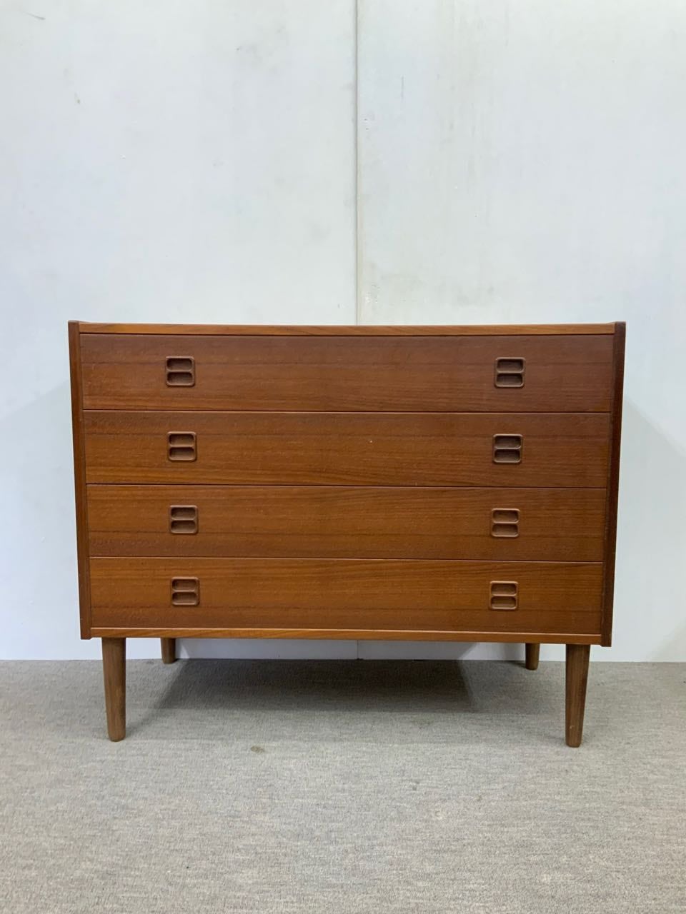 レンタル】 北欧ヴィンテージ・レトロ 4段チェスト | 湯の花