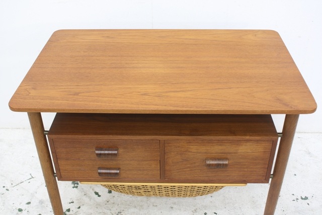 レンタル：北欧ヴィンテージ ソーイングテーブル 202003-100 | 北欧