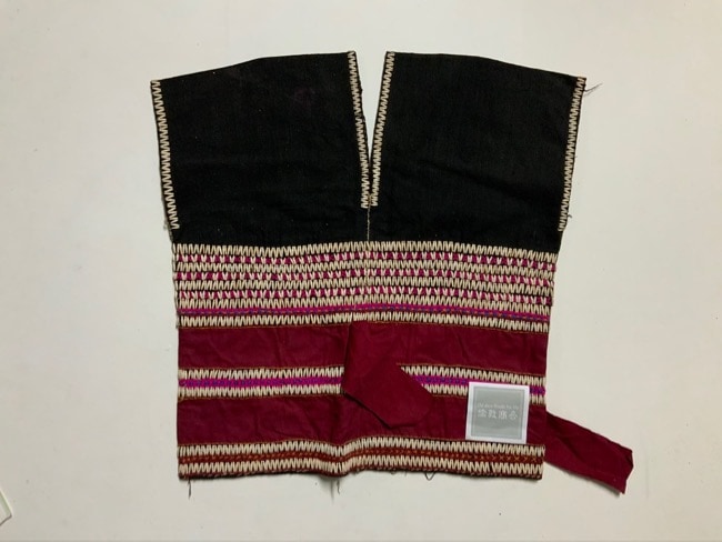 アンティーク手織物、タイの山岳民族。 （古布 キルト・モラ刺繍 ヤオ 