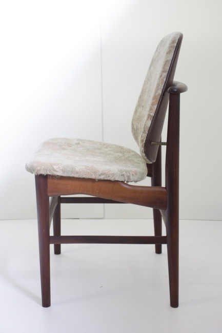 Arne Hovmand Olsen(アルネ・ホブマン・オルセン) ダイニングチェア