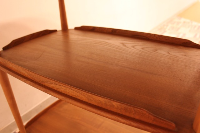 ERCOL バタフライキッチンワゴン6 | すべての商品 | ANTIKAとモダン