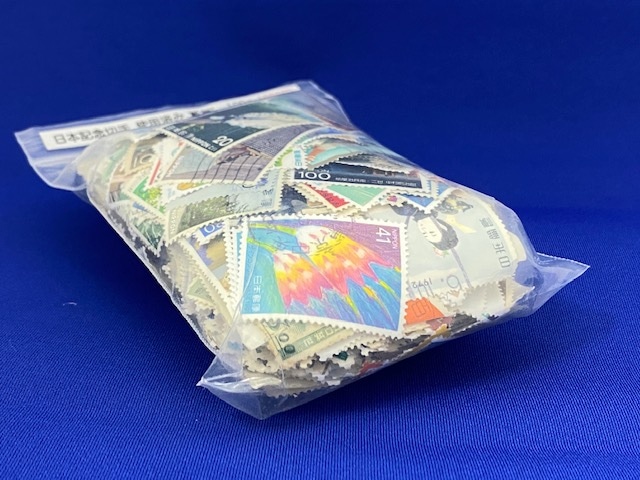 日本 特殊切手 約10kg 紙付き 使用済切手 記念切手 まとめ売り 紙モノ 日本記念切手 使用済み 紙無し 100g | 切手,使用済み | 趣味の