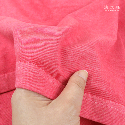 ピグメント染めTシャツＭ　可愛い桜紋　ビビットピンク