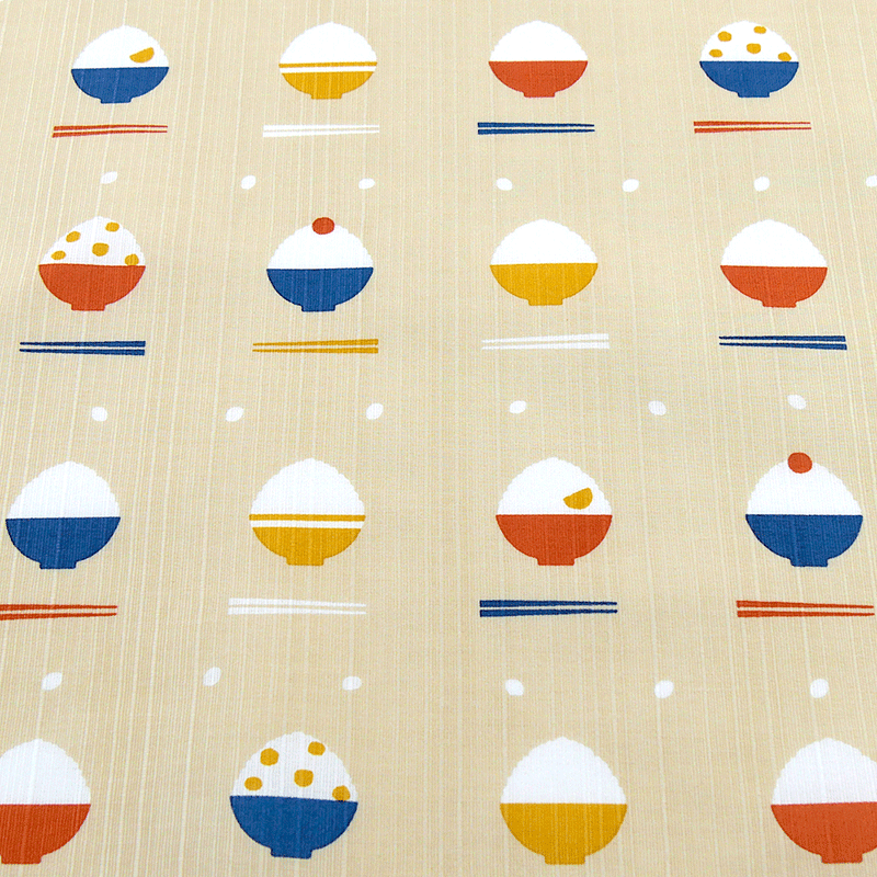 小布　ご飯いただきます