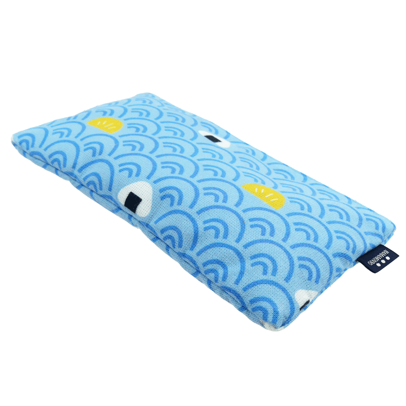 フラットポーチ　おむすび海波