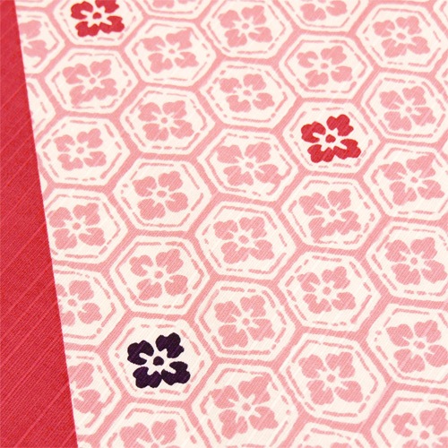 めでたい　32センチ古布縮緬 r0009b 絽・百合桔梗萩縞紋様ハギレ100cm 難有☆古布・古裂/絞り