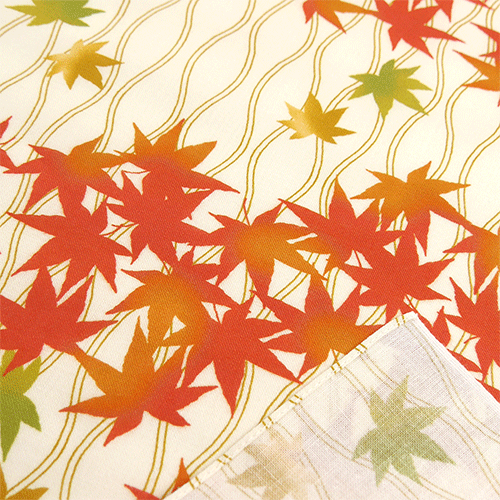 てぬぐいのはんかち　たてわく紅葉