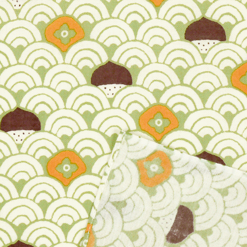 てぬぐいのはんかち　柿栗海波　グリーン