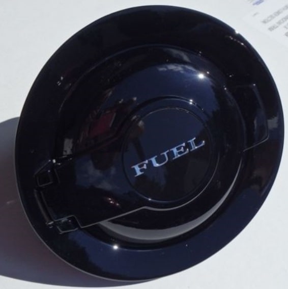 08y－ ダッジ チャレンジャー 純正 FUEL ロゴ入り フューエル