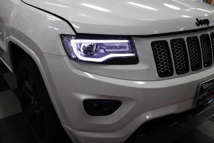 14－17y ジープ グランドチェロキー ディーラー車専用 LED デイランプ
