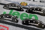 【在庫1セット特価】11ｙ−　ジープ　グランドチェロキー　社外　キャリパー カバー　１台分セット 【ブラック/MOPARロゴ】