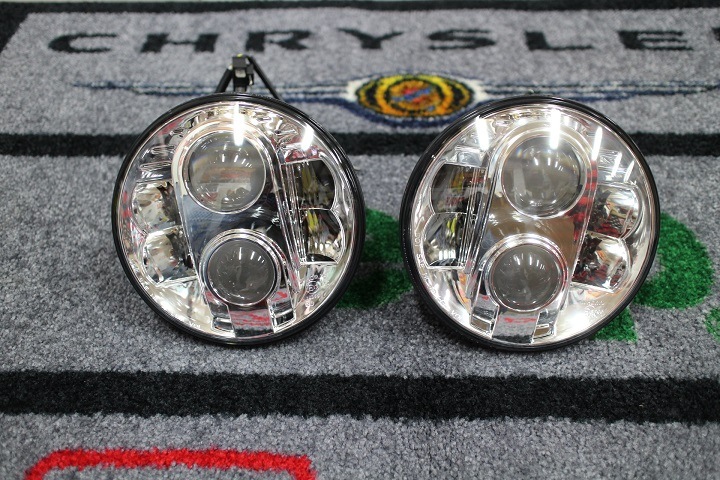 在庫整理特価 07ｙ ジープ ラングラー Led ヘッドライト セット 右ハンドル 左側通行用 スモールライト 付き クリアインナー ダッジ ジープ クライスラ アメ車の専門店 充実のカスタムとサポートをご提供します パーツ通販可能です 自社輸入にて迅速にお