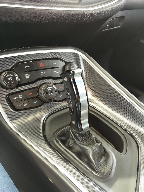 15ｙ－ ダッジ チャレンジャー ビレット ガングリップ シフトノブ AT車