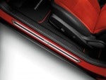 15ｙ−　ダッジ　チャレンジャー　ステンレス　ドアシルプレート　左右セット 【SRTヘルキャットロゴ入り】