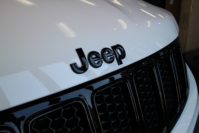 グランドチェロキー アルティテュード等 純正 Jeep エンブレム 