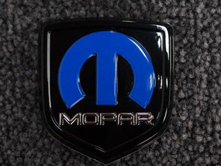 MOPAR10】 純正 フロント エンブレム / 2014yまで チャレンジャー 