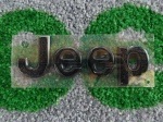 ラングラー　JK　フロントグリル　上部使用　アルティテュード等　純正　Ｊｅｅｐ　エンブレム　【マットブラック】|ジープ グッズ|ジープ　グッズ　その他