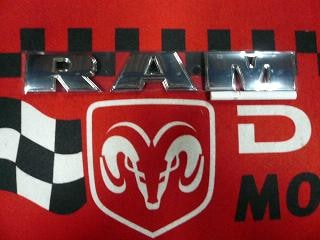 RAM】エンブレム 2009以降モデル ラムトラック装着｜ダッジ・ジープ 