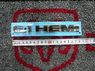 6 1l Hemi 純正 エンブレム ダッジ ジープ クライスラ アメ車の専門店 充実のカスタムとサポートをご提供します パーツ通販可能です 自社輸入にて迅速にお取り寄せ可能です 新車 中古車 もお任せ下さい お問い合わせお待ちしております
