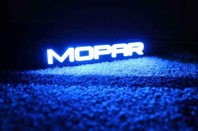 �Ƽ֤ء�MOPAR������������ߥ͡�����󡡥��ס�������������