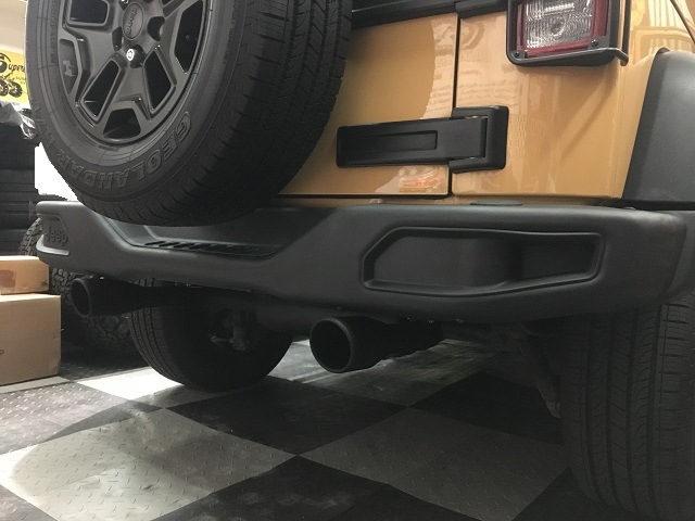 12y ジープ ラングラー 弊社オリジナル 車検対応 左右出し マフラーキット 3 6lエンジン車用 動画あり ダッジ ジープ クライスラ アメ車の専門店 充実のカスタムとサポートをご提供します パーツ通販可能です 自社輸入にて迅速にお取り寄せ可能です 新車