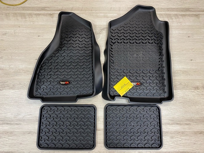 �ں߸������ò���02��12y�����å������ȥ�å����ե����饤�ʡ������奻�å� ��Rugged Ridge����