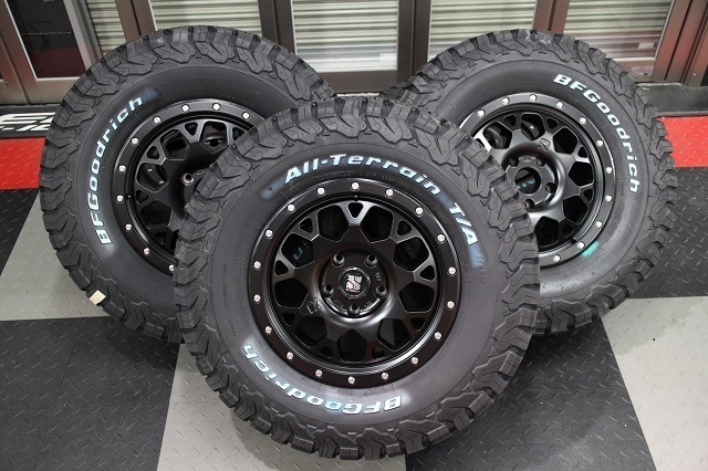 �ڸ��ꥻ�å��ò���07���ݡ������ס���󥰥顼��XJ04 ���ƥ�֥�å� 17������ۥ����������BFG������ƥ졼�� ���ܥ��å�