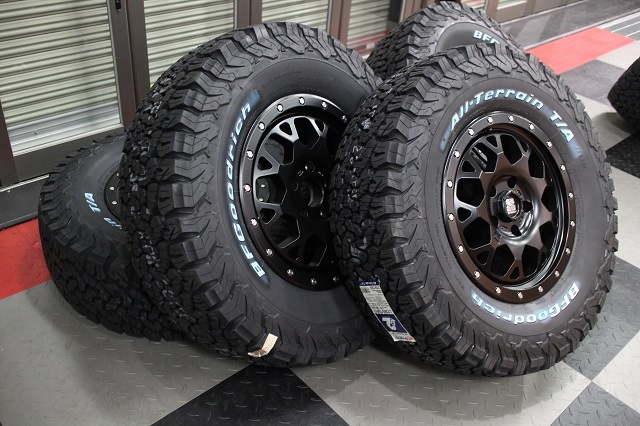 �ڸ��ꥻ�å��ò���07���ݡ������ס���󥰥顼��XJ04 ���ƥ�֥�å� 17������ۥ����������BFG������ƥ졼�� ���ܥ��å�