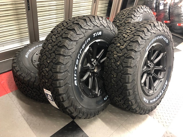 �ڸ��ꥻ�å��ò���07���ݡ������ס���󥰥顼���ǥ����顼��/�ָ��б���MJCR-216��JEPPESEN�� 17������ۥ����������BFG������ƥ졼�� ���ܥ��å�