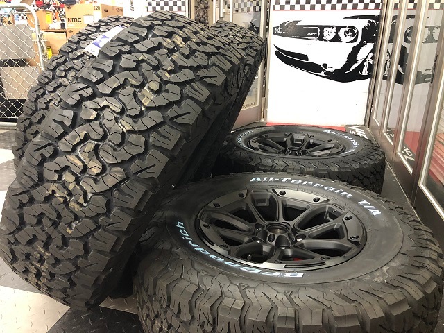 �ڸ��ꥻ�å��ò���07���ݡ������ס���󥰥顼���ǥ����顼��/�ָ��б���MJCR-216��JEPPESEN�� 17������ۥ����������BFG������ƥ졼�� ���ܥ��å�