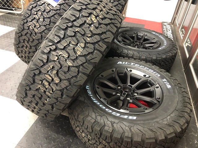 �ڸ��ꥻ�å��ò���07���ݡ������ס���󥰥顼���ǥ����顼��/�ָ��б���MJCR-216��JEPPESEN�� 17������ۥ����������BFG������ƥ졼�� ���ܥ��å�