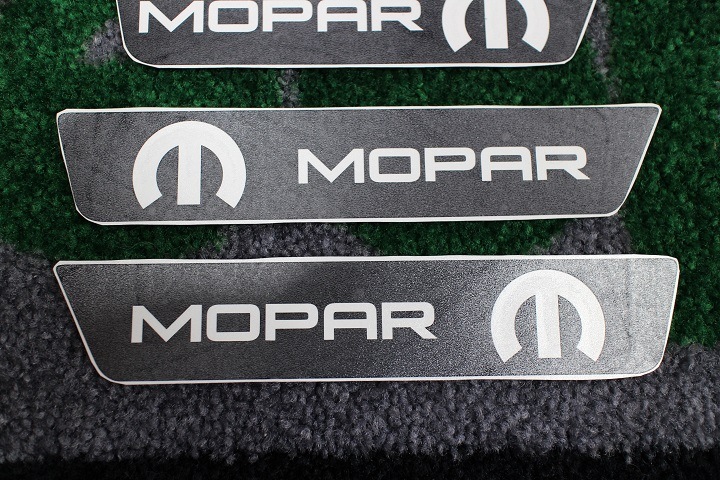 �ڥ��ƥå����ۡ�2008��2014��ǥ롡���å��������󥸥㡼���ե���� & �ꥢ�������ɥޡ������ѡ�MOPAR ��������������