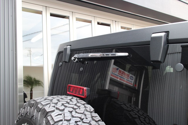 在庫整理特価 07ｙ ジープ ラングラー リアガラス ワイパーアーム カバーセット クローム ダッジ ジープ クライスラ アメ車の専門店 充実のカスタムとサポートをご提供します パーツ通販可能です 自社輸入にて迅速にお取り寄せ可能です 新車 中古車もお