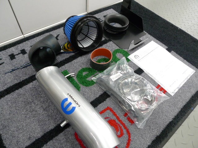 05��08�������å����ޥ��ʥࡡMOPAR�ѥե����ޥ󥹡�SRT8 6.1L�ѡ�����ơ��������ƥ�