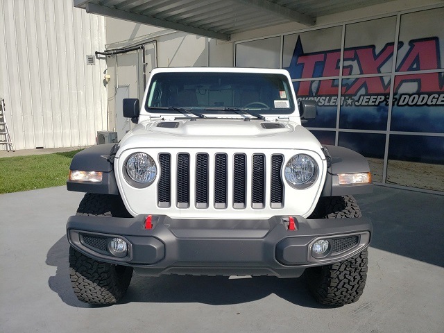 18ｙ ジープ ラングラー 本国 標準 純正品 ルビコン フロンバンパー セット ダッジ ジープ クライスラ アメ車の専門店 充実のカスタムとサポートをご提供します パーツ通販可能です 自社輸入にて迅速にお取り寄せ可能です 新車 中古車もお任せ下さい お