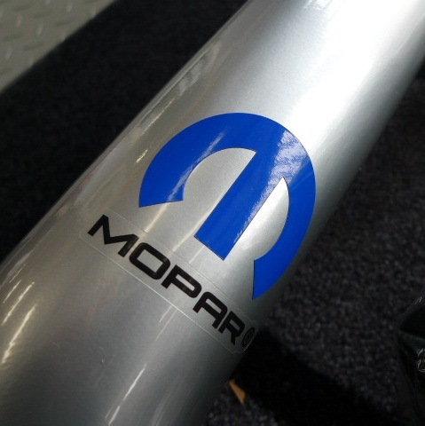 11��18�������å����ǥ��󥴡�MOPAR�ѥե����ޥ󥹡�5.7���ѡ�����ơ��������ƥ�