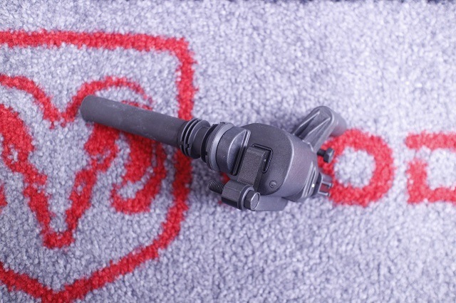 �ں߸����ò���03��05y�ޤǡ����å������饤���顼�������ס������ʡ������˥å���󥳥��롡5,7L ���󥸥��ѡ�