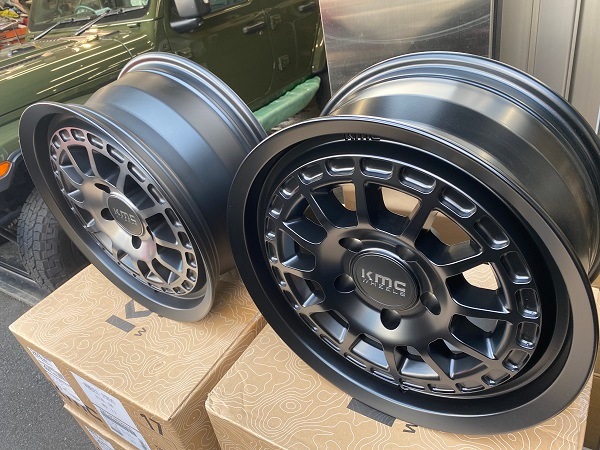 07���ݡ������ס���󥰥顼��17��������ۥ����롡��KMC CANYON  Wheel�ۢ�����ñ��  �����顼/����������