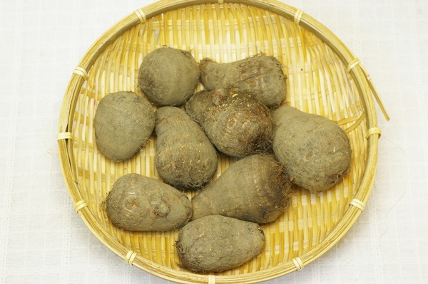 ��̵����������������礭���Τ��1kg�ε����ܡ������Ҽ�������ϡ�v1000��