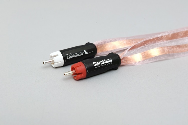 ★新品　GOLDMUND RCA CABLE 　RCA　高級ケーブル　１ｍペア ☆新品 GOLDMUND RCA CABLE RCA 高級ケーブル 1mペア ☆新品