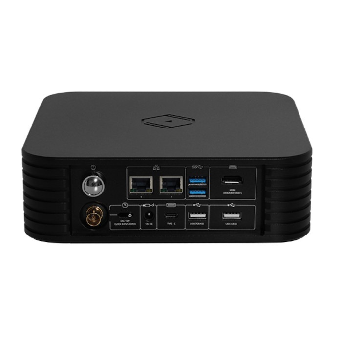 SILENT ANGEL Z1 Plus �ʥ��� 32G��SSD 4T�� �֥�å� �ߥ塼���å������С�  Z1-PLUS-32G-4T-B